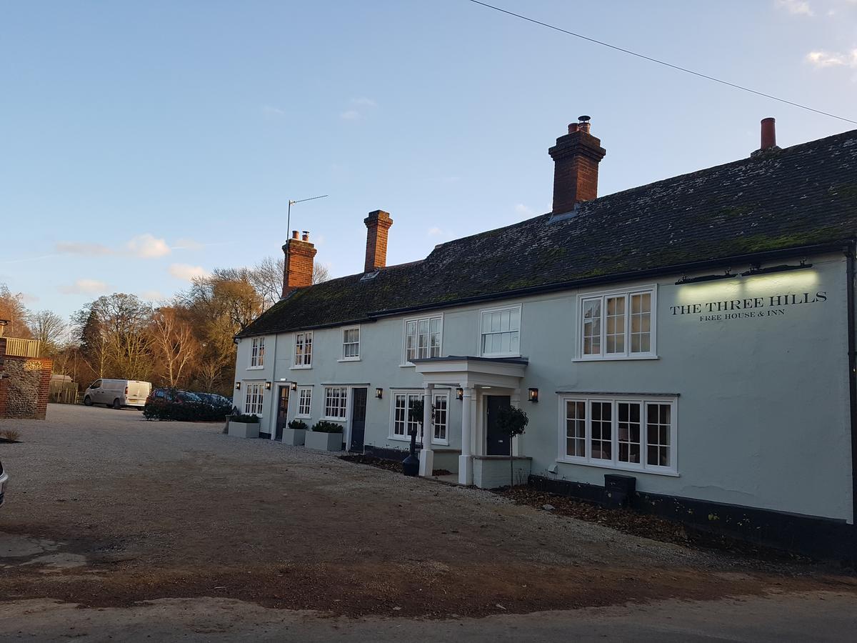 The Three Hills Hotel Bartlow Exterior photo